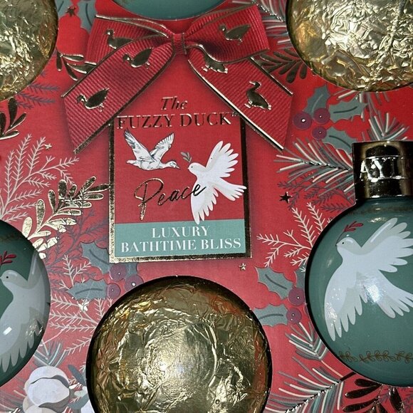 Baylis & Harding England The Fuzzy Duck Bath Time Bliss Holiday Gift Set - Picture 2 of 8